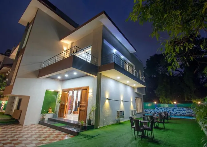 Leo 4Bhk Villa Lonavala